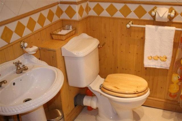Robertsbridge Retreat At Cornhill Self Catering Apartments Ruang foto